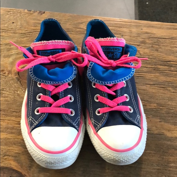 Converse Shoes - Converse size 4